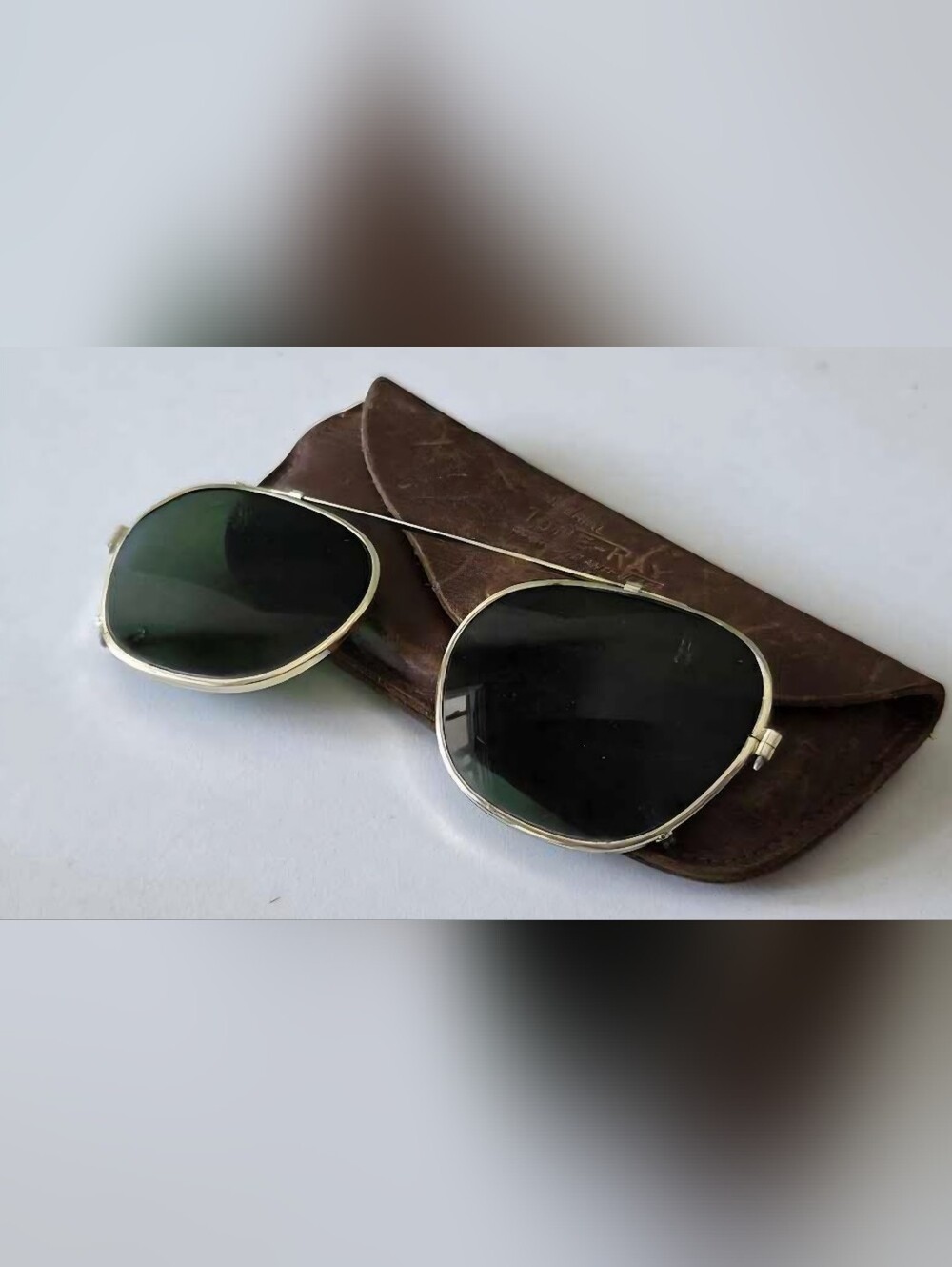 Vintage 1940s Imperial Tone Ray Green "Scientific Anti-Glare" Hook On Sunglasses